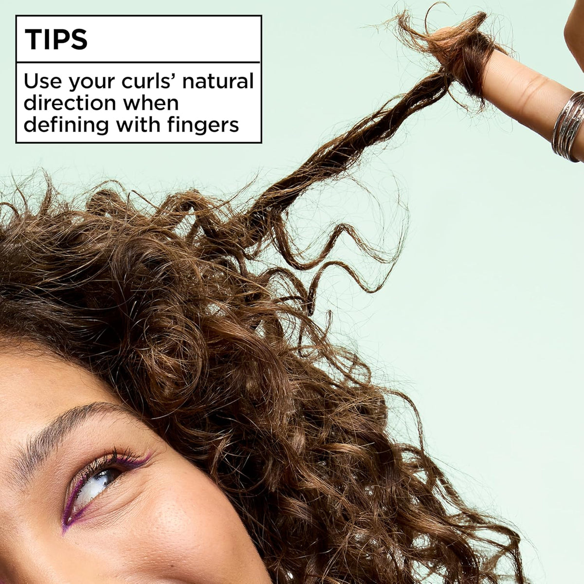 Fructis Curl Shine Conditioning Hair Gel, Frizz Control for Curly, Wavy, and Coily Hair, Extra Strong Hold for up to 48 Hrs of Bouncy, Moisturized Curls, 5.1 Fl Oz (Packaging May Vary)